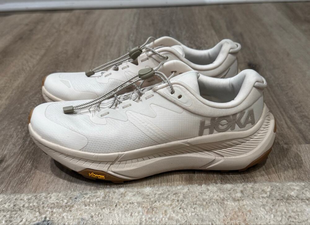 HOKA Transport women’s sneakers in Eggnog, Size 8
